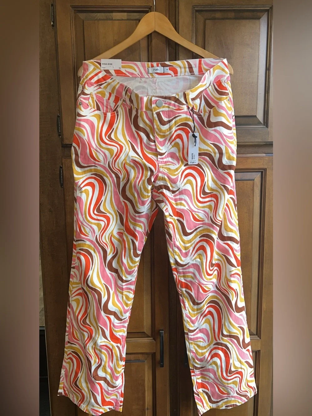 Rue+ High-Rise Retro Swirl Print Skate Jeans Size 1X - Picture 3 of 7
